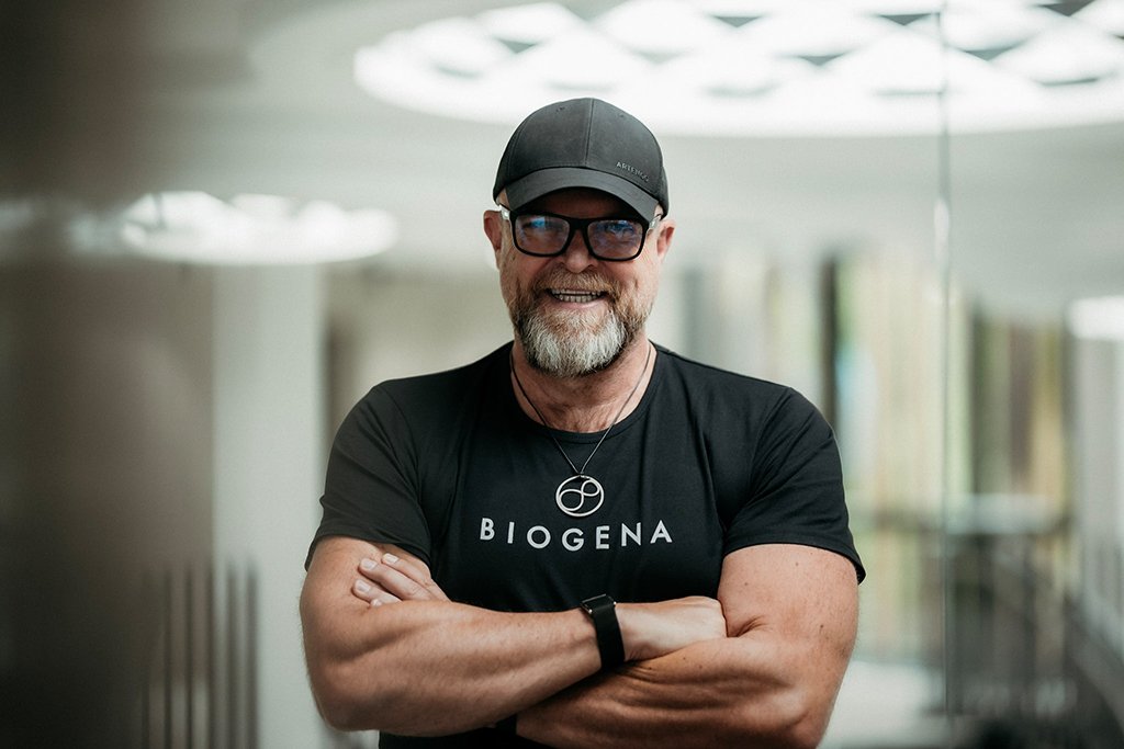 Dr. Albert Schmidbauer